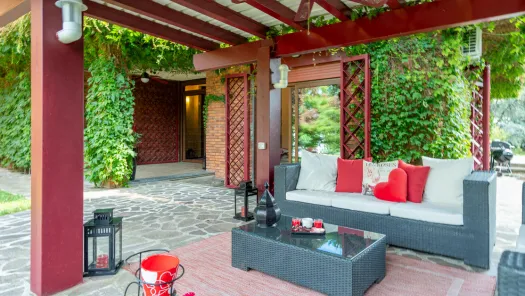 Scopri la villa Adige a Monza