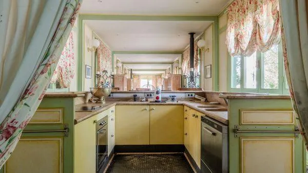 La cucina della villa Lentisco