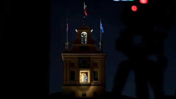 Il quirinale al buio durante l'edizione di M'illumino di meno del 2017