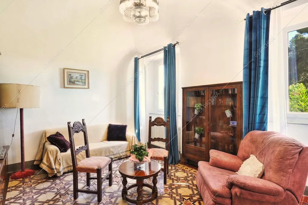 Studio della dimora storica Denali, location in stile classico a Pisa