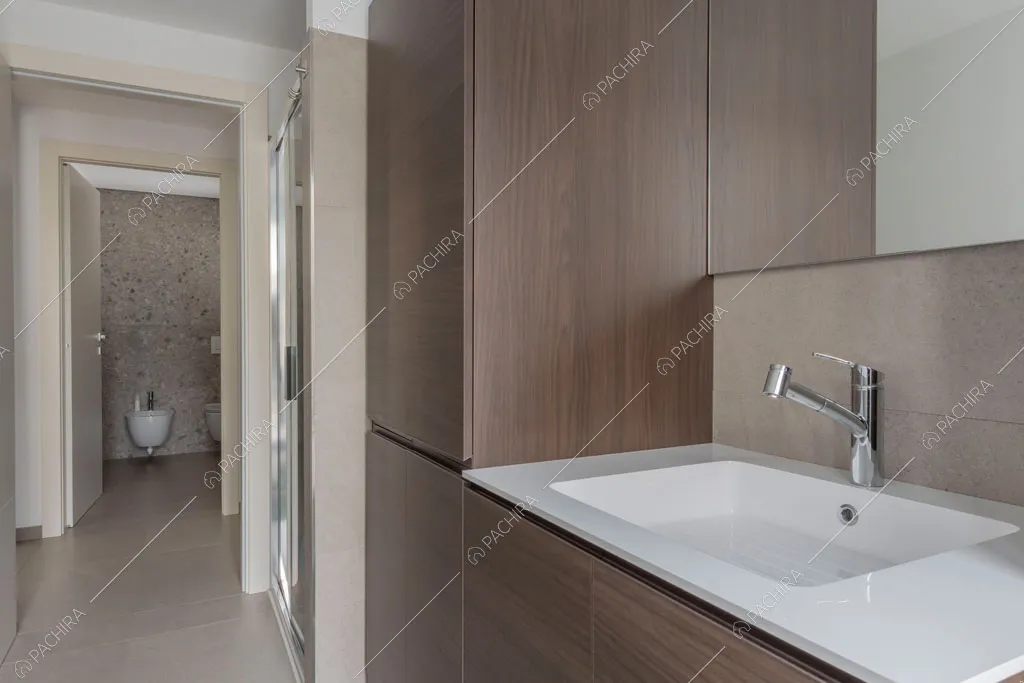 Bagno della villa Diosma, location in stile moderno a Milano