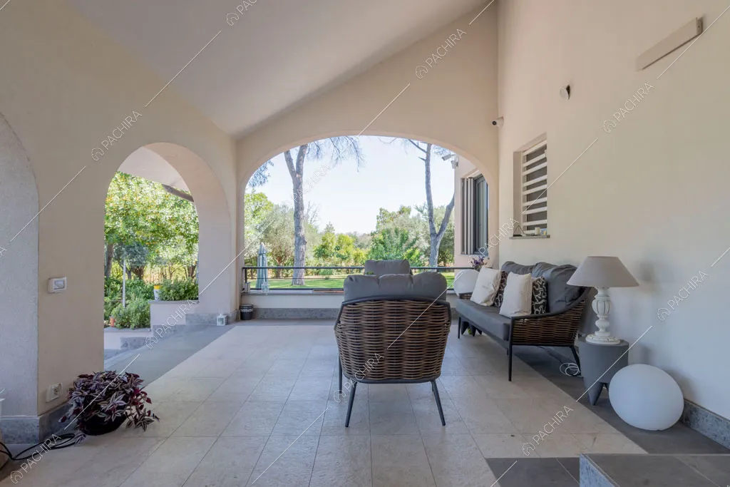 Veranda della villa Orinoco, location in stile contemporaneo a Roma