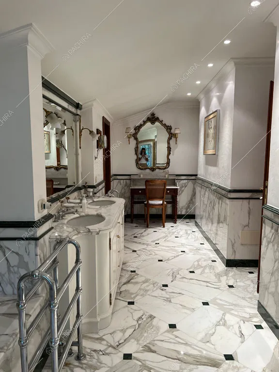 Bagno della dimora storica Citera, location in stile classico a Roma