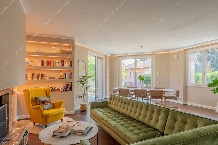 Zona living della villa Gange, location in stile contemporaneo a Milano