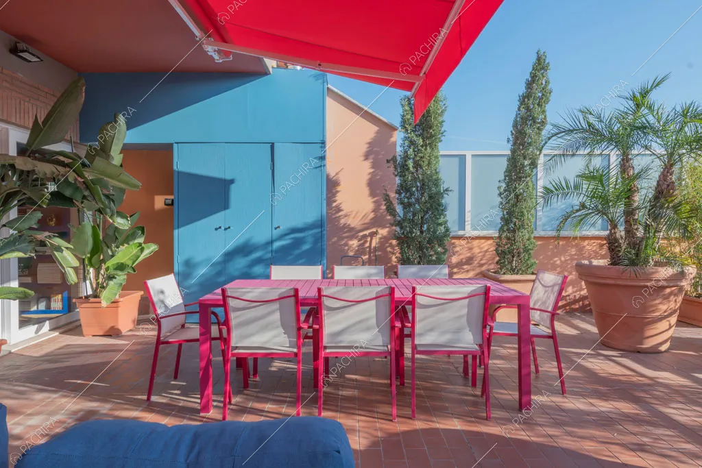 Terrazza dell'appartamento Gila, location in stile contemporaneo a Roma