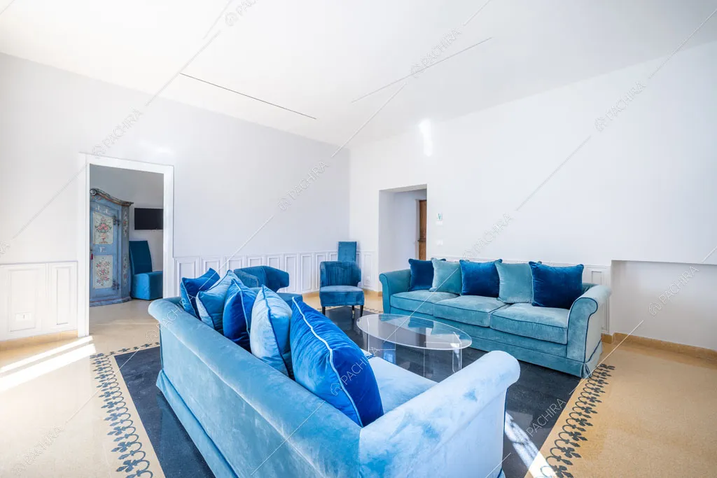 Salotto dell'appartamento Ural, location in stile moderno a Roma