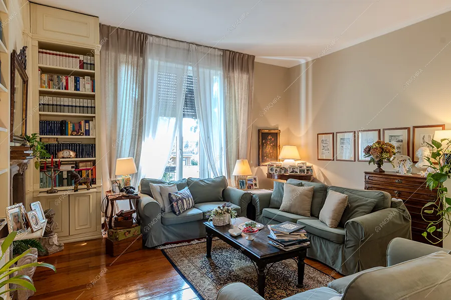 Salotto della villa Rame, location in stile classico a Milano