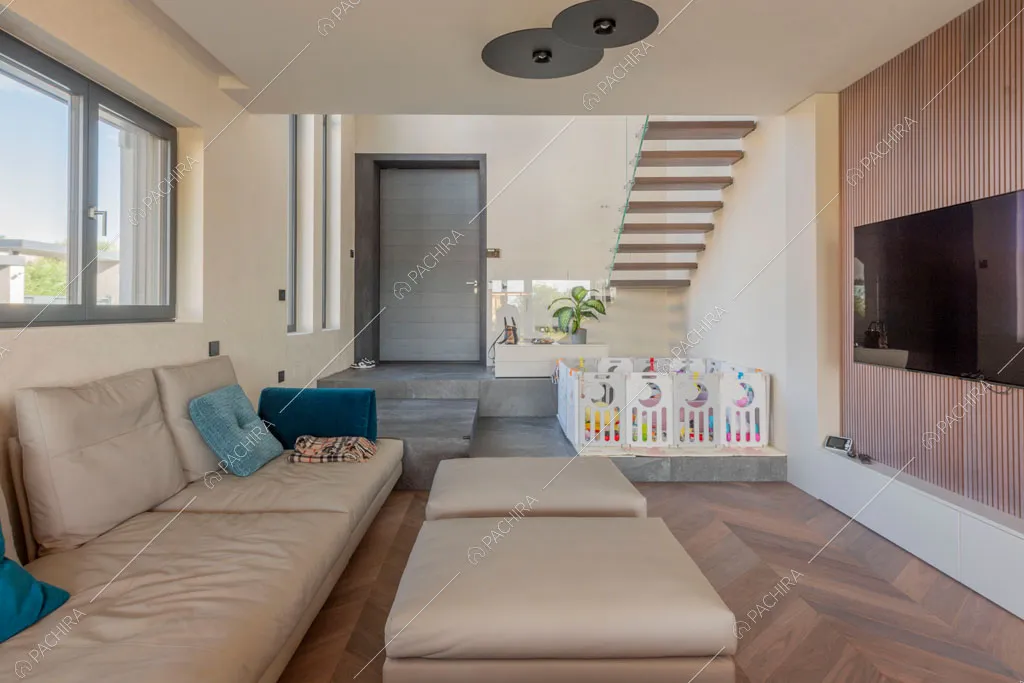 Salotto della villa Warta, location in stile contemporaneo a Monza