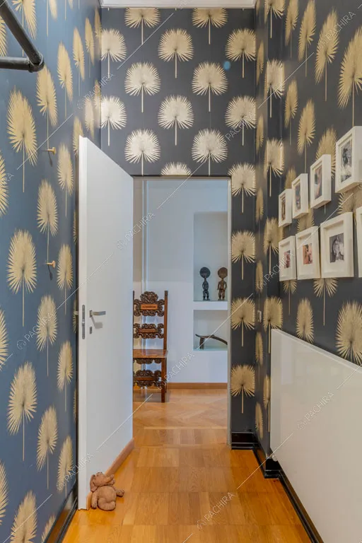Studio dell'appartamento Yalu, location in stile contemporaneo a Roma