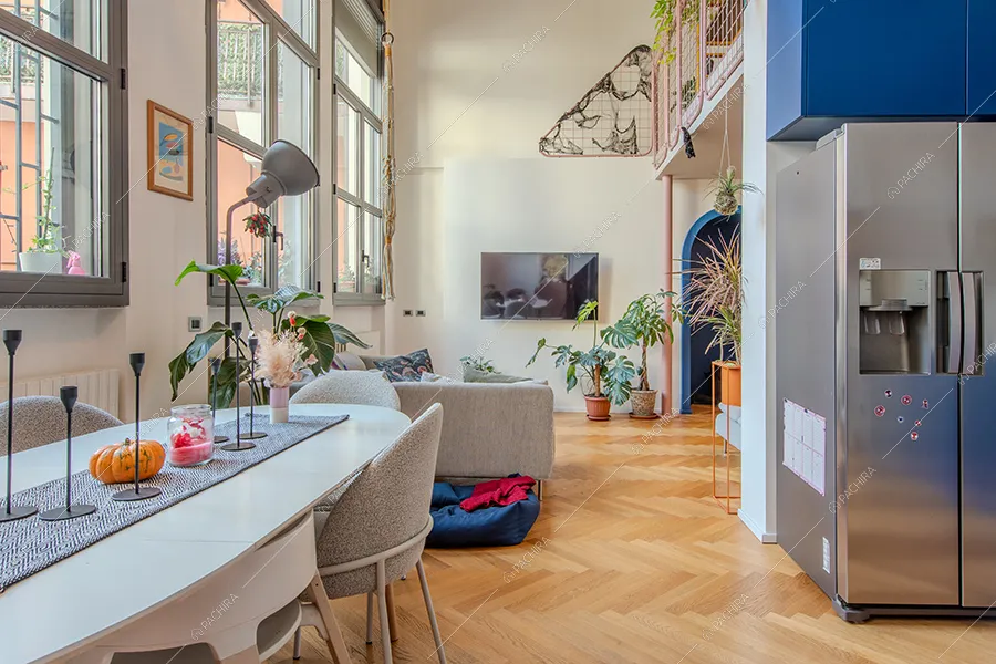 Zona living dell'appartamento Tonga, location in stile moderno a Milano