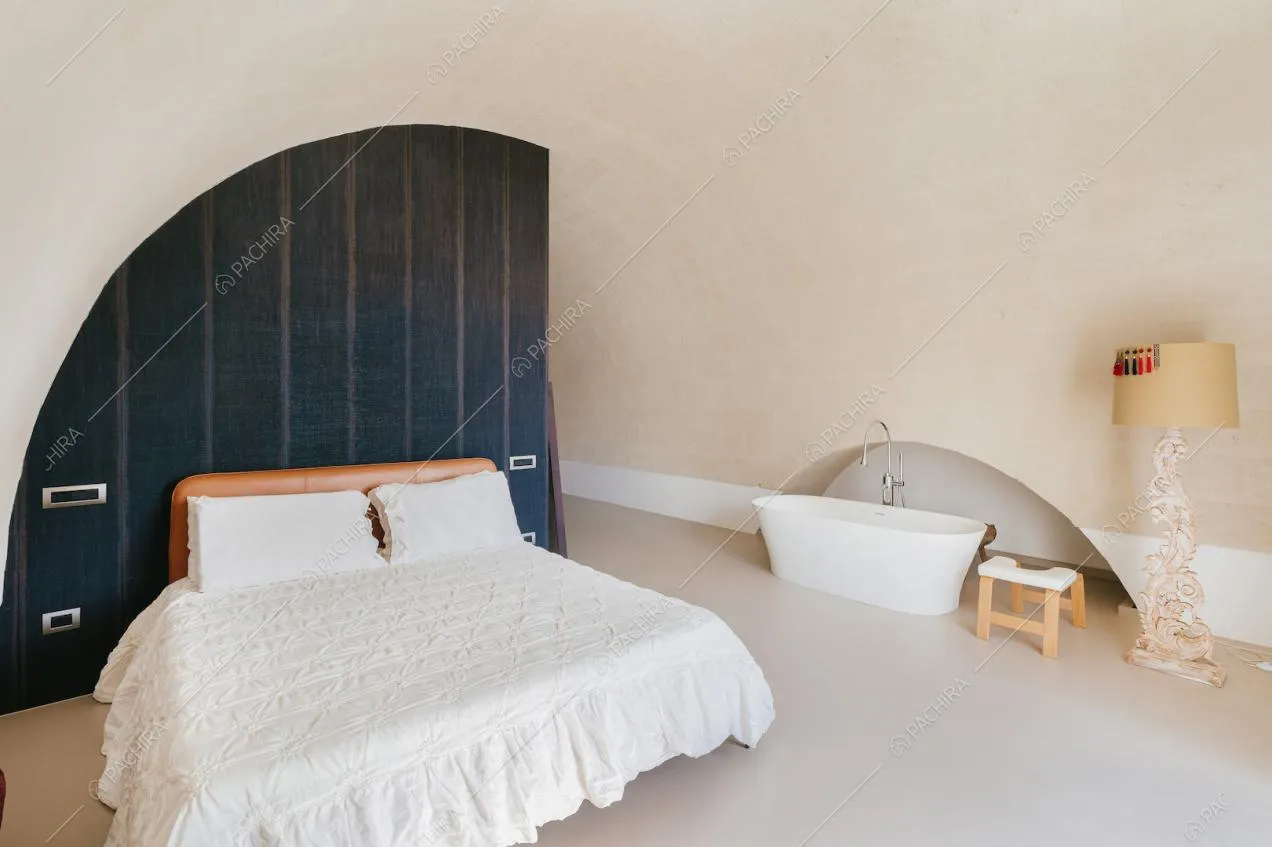 Camera da letto con vasca