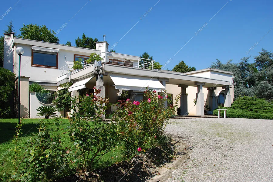 Giardino della villa Acetosa, location in stile vintage a Lecco