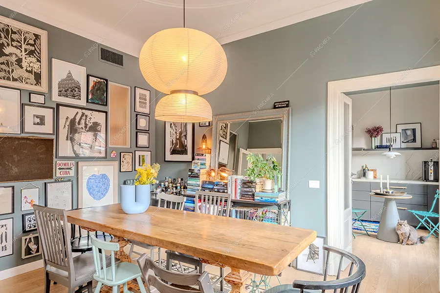 Sala da pranzo dell'appartamento Petunia, location in stile moderno a Milano