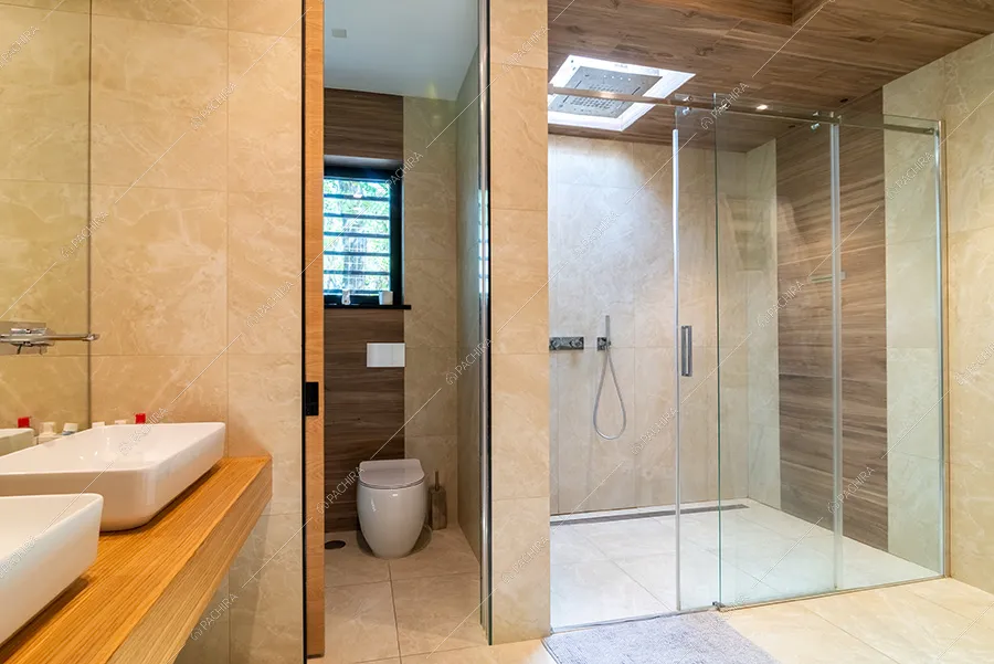 Bagno della villa Argon, location in stile moderno a Roma