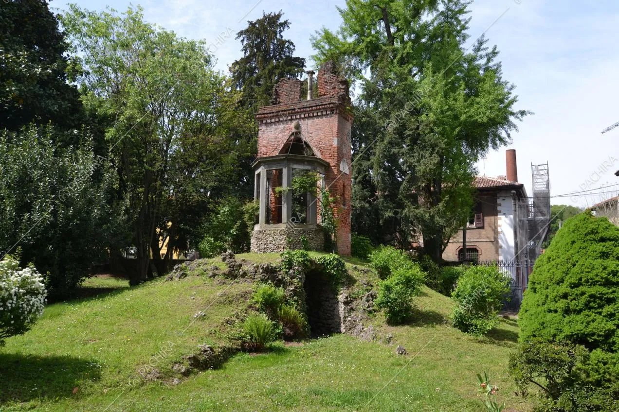 Muro in mattoni e veranda