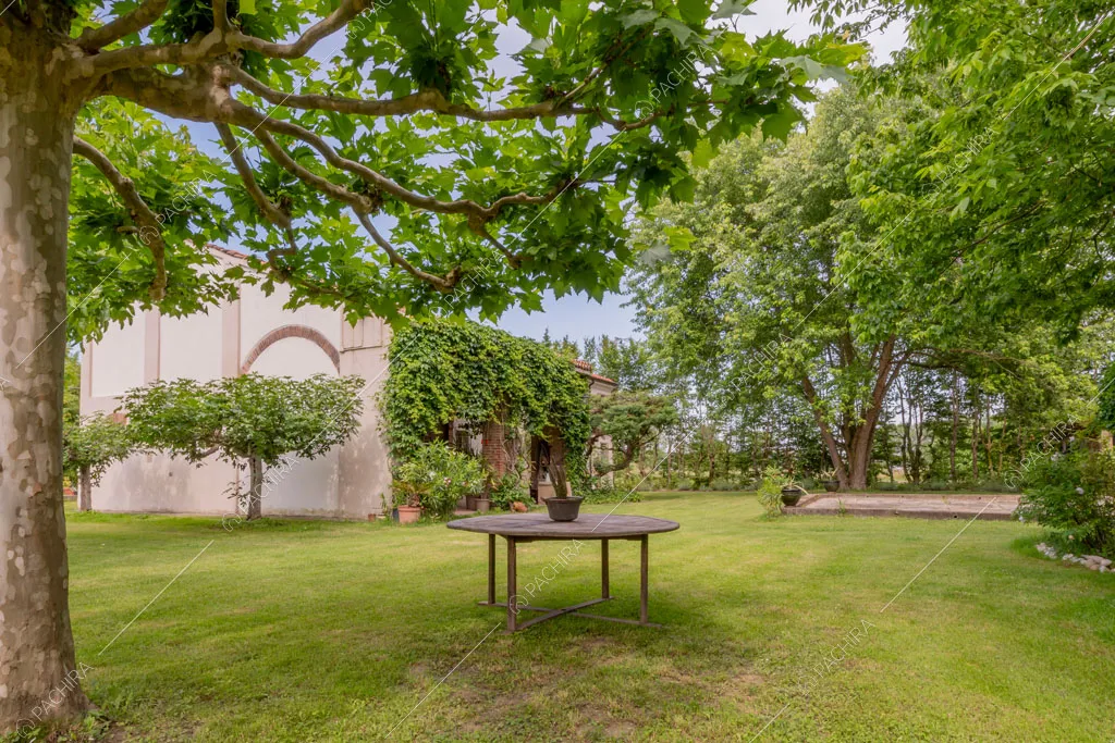 Parco della villa Missouri, location in stile rustico a Mantova