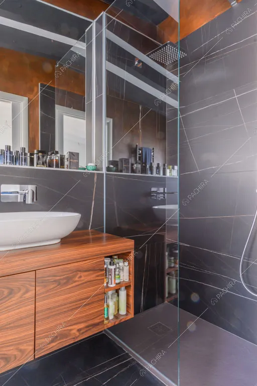 Bagno dell'appartamento Quiabo, location in stile contemporaneo a Milano