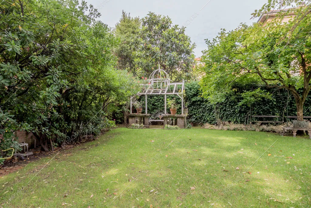 Giardino della villa Palma, location in stile classico a Milano