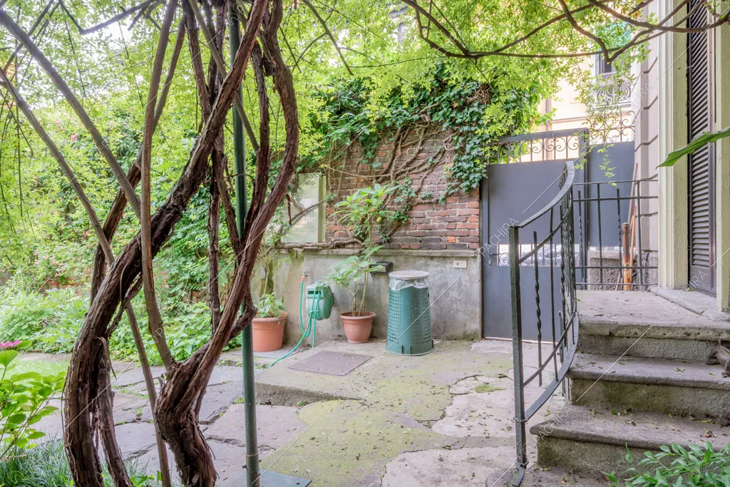 Esterni della villa Palma, location in stile classico a Milano