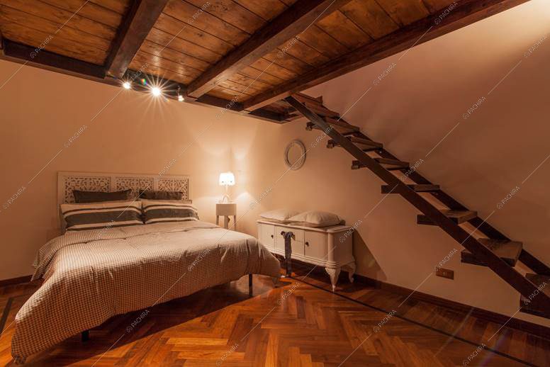 Location Vetiver attic Roma 11