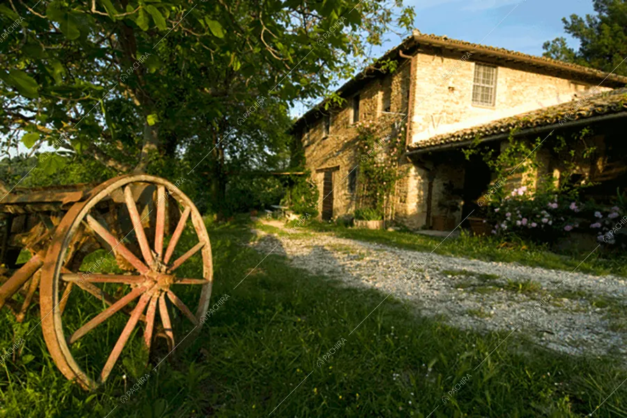 Giardino della dimora storica Platano, location in stile rustico a Perugia