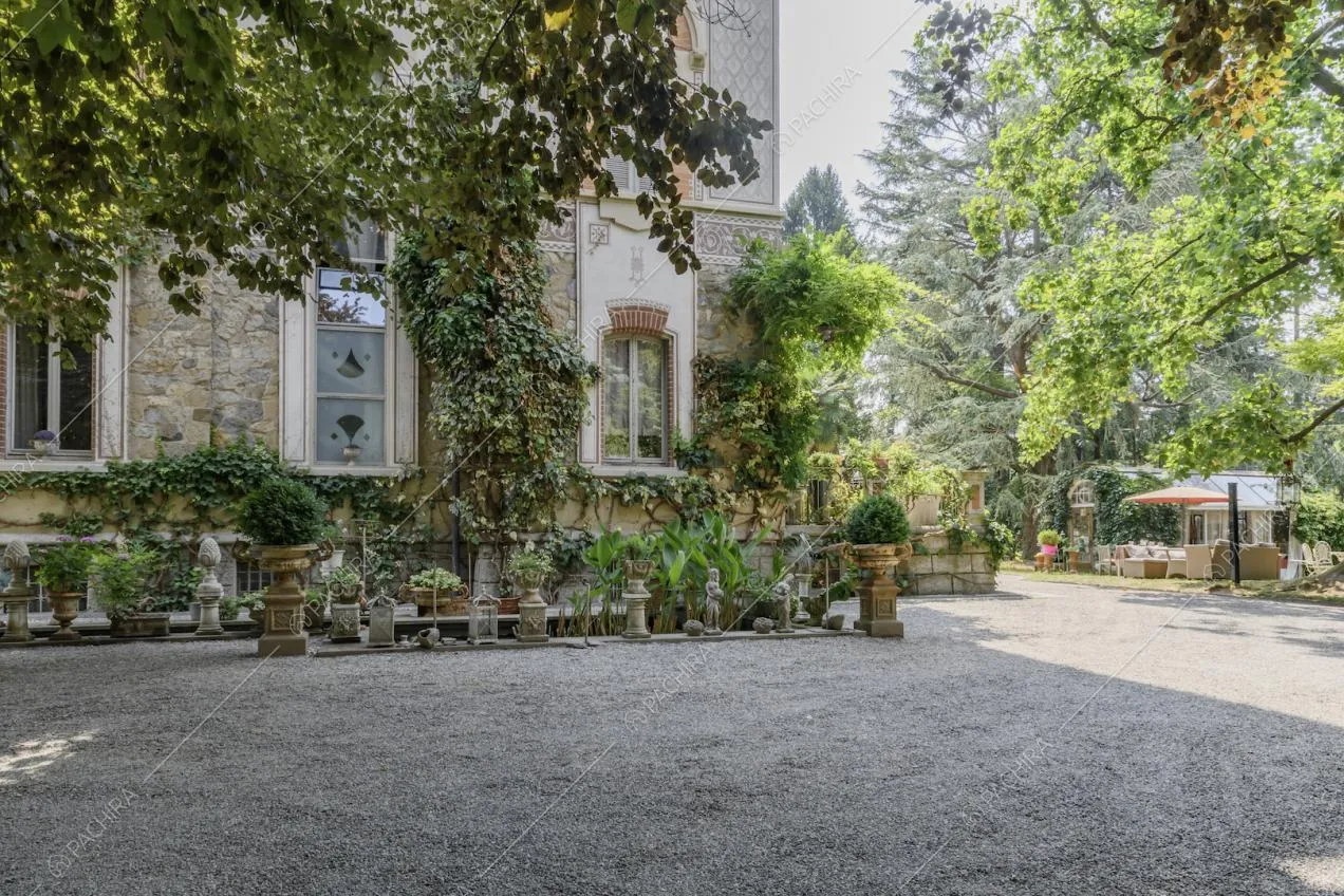 46Location vaniglia villa lecco.jpg