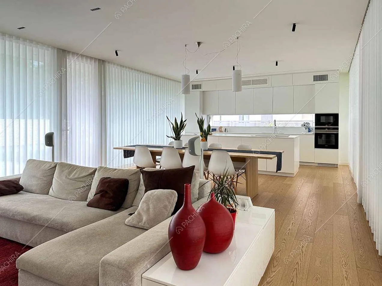 Zona living della villa Adda, location in stile contemporaneo a Verona