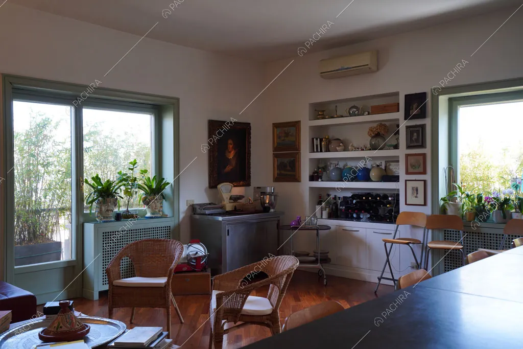 Sala dell'appartamento Volga, location in stile moderno a Roma