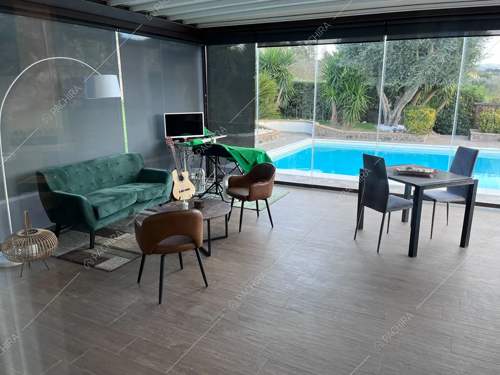 Sala della villa Altun, location in stile contemporaneo a Roma