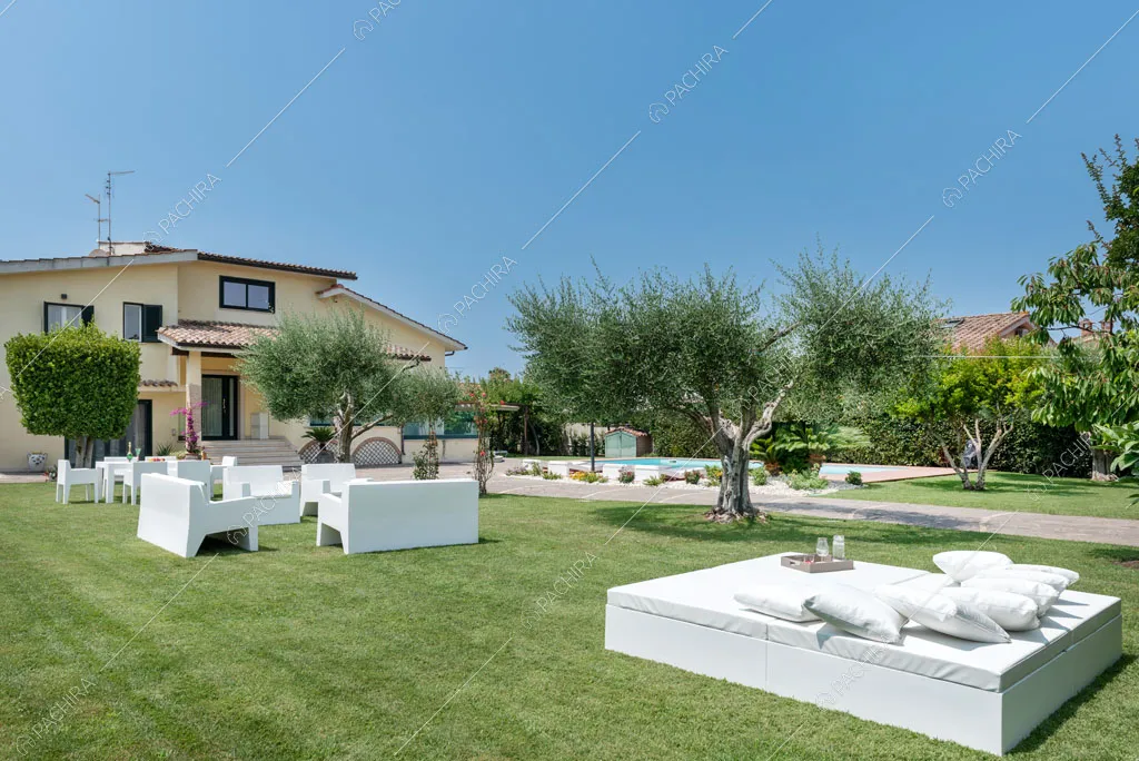 Giardino della villa Agnocasto, location in stile moderno a Roma