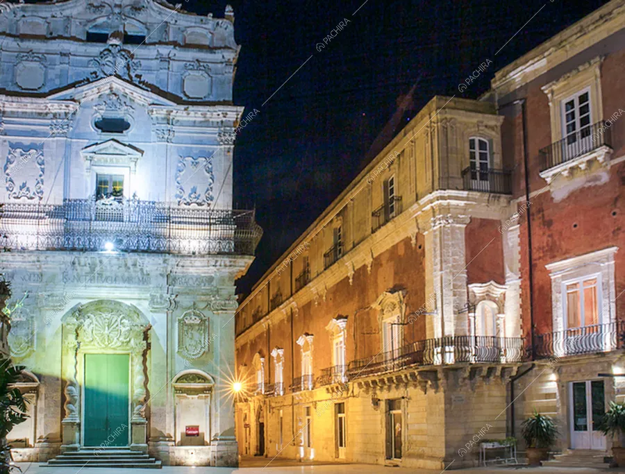 Esterni della dimora storica Papiro, location in stile classico a Siracusa