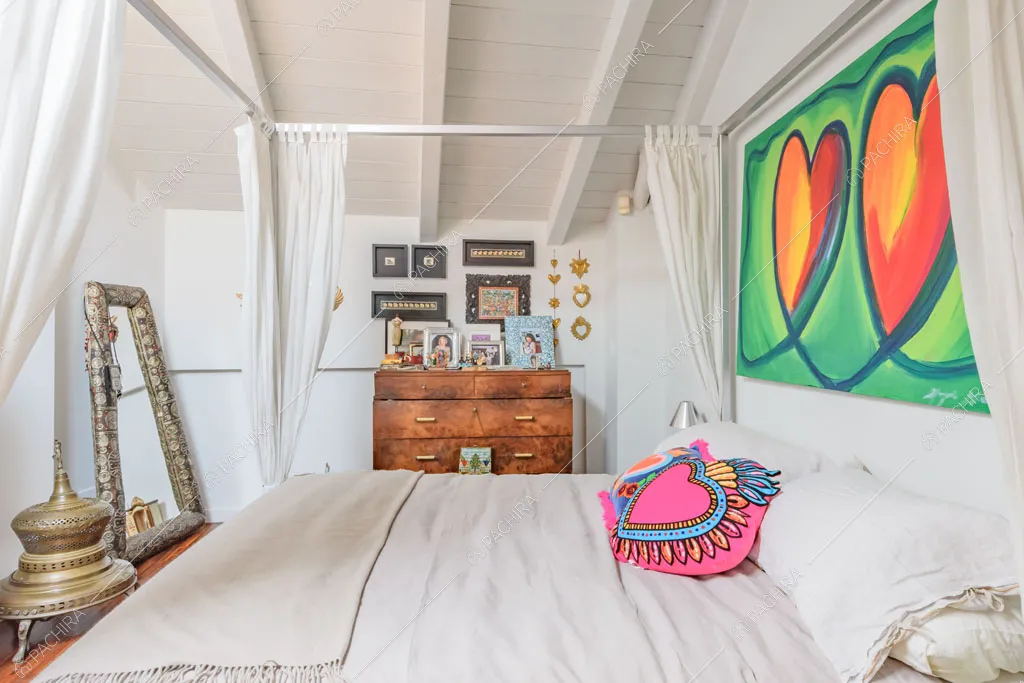 Camera da letto del loft Cascarilla, location in stile moderno a Milano