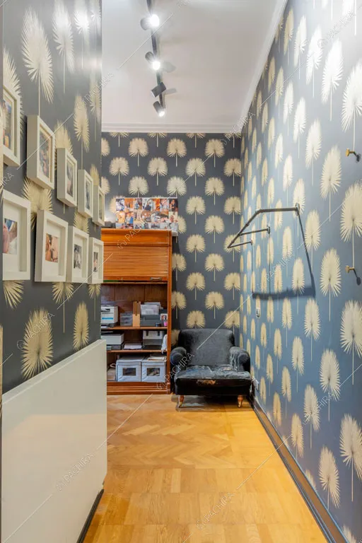 Studio dell'appartamento Yalu, location in stile contemporaneo a Roma