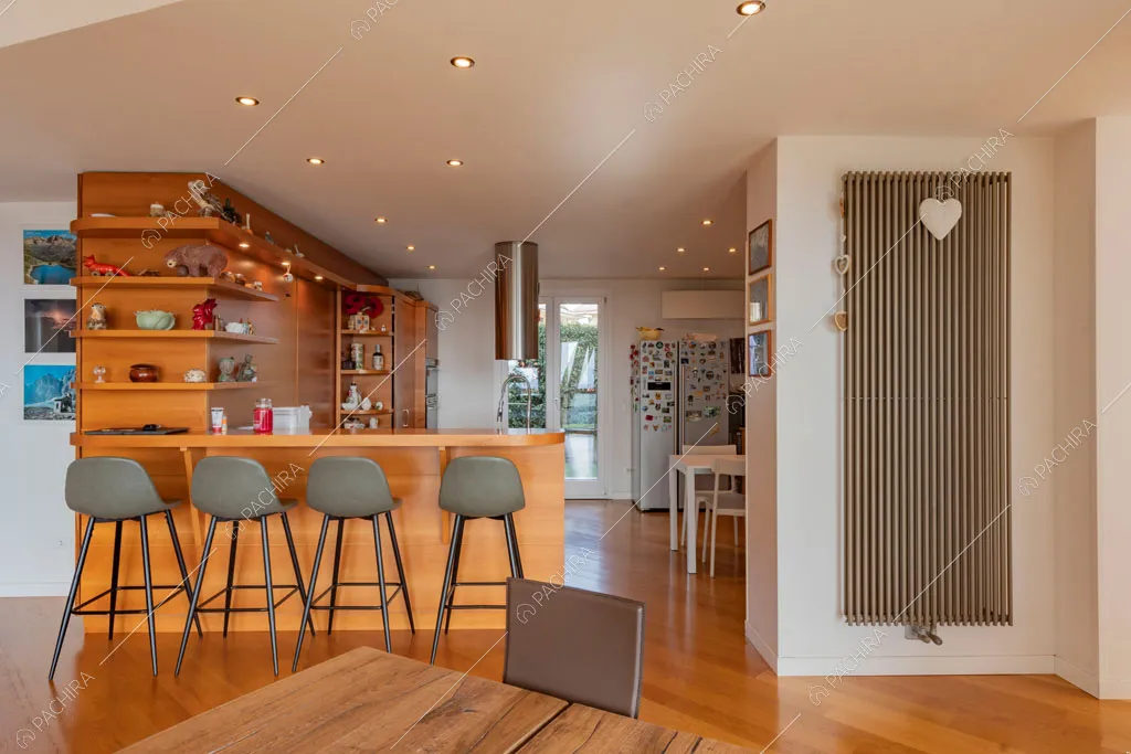 Cucina a vista della villa Matico, location in stile contemporaneo a Roma