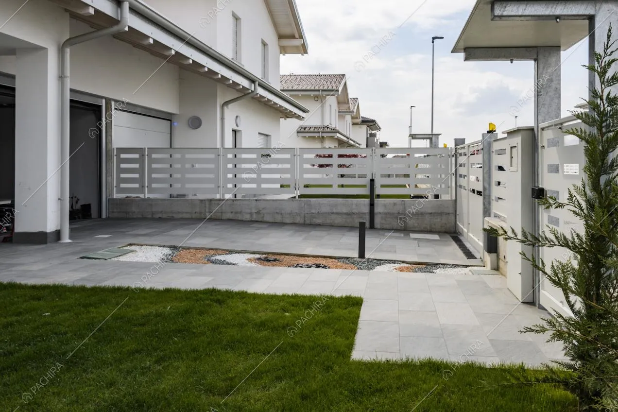 L'ingresso della Location Pomelia