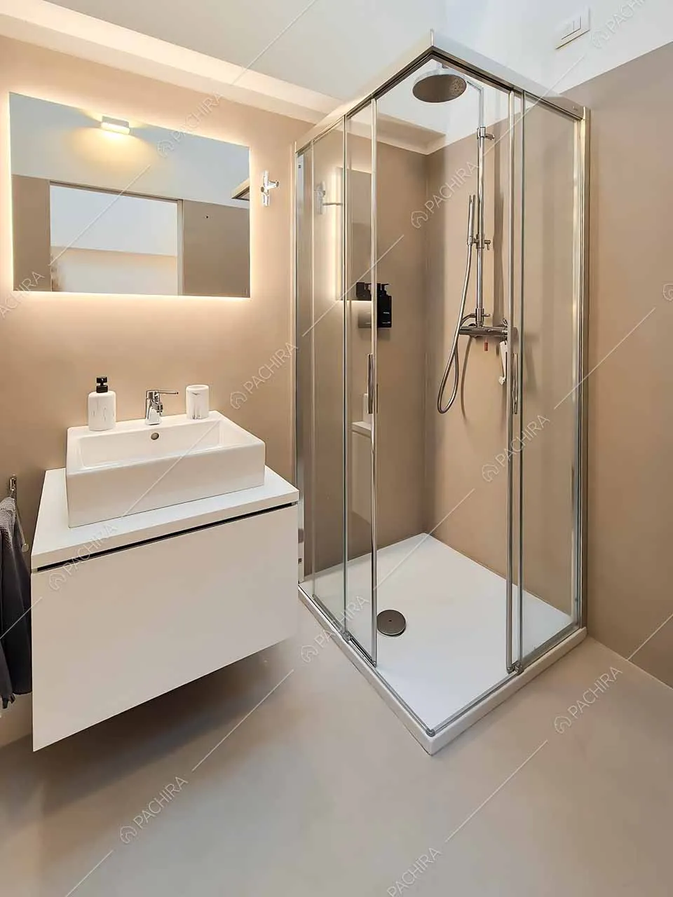 Bagno della location Drina, loft in stile moderno a Milano