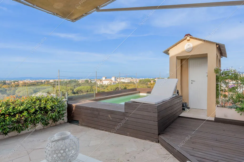 Terrazza dell'attico Elbrus, location in stile contemporaneo a Roma