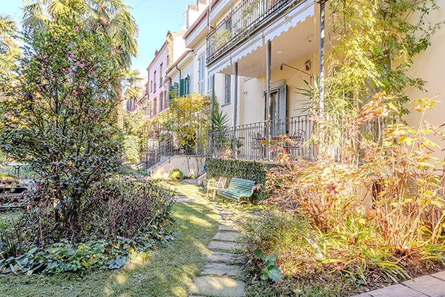 Giardino della villa Yamase, location in stile liberty a Milano