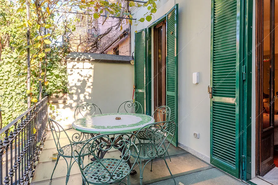 Terrazza della villa Yamase, location in stile liberty a Milano