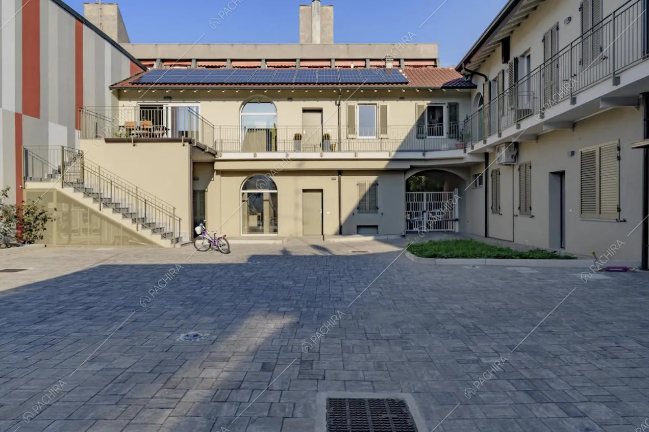 Facciata esterna della palazzina dove si trova la Location Avena