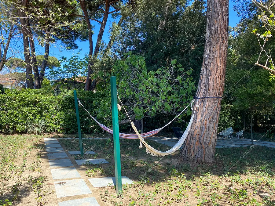 Giardino della villa Storace, location in stile moderno a Lucca