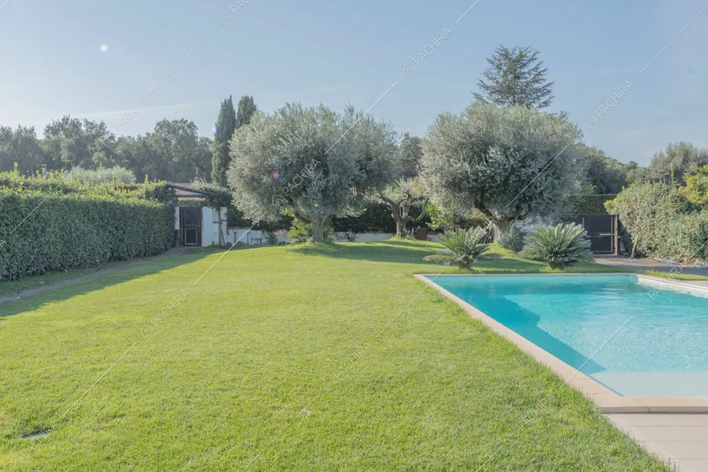 Giardino della villa Tagliamento, location in stile contemporaneo a Roma