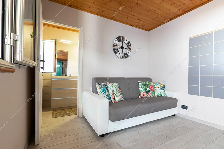 Salotto della villa Anortite, location in stile moderno a Roma