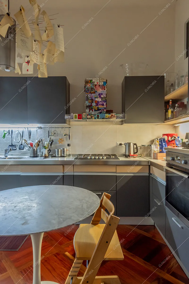 Cucina della villa Corallo, location in stile liberty a Milano