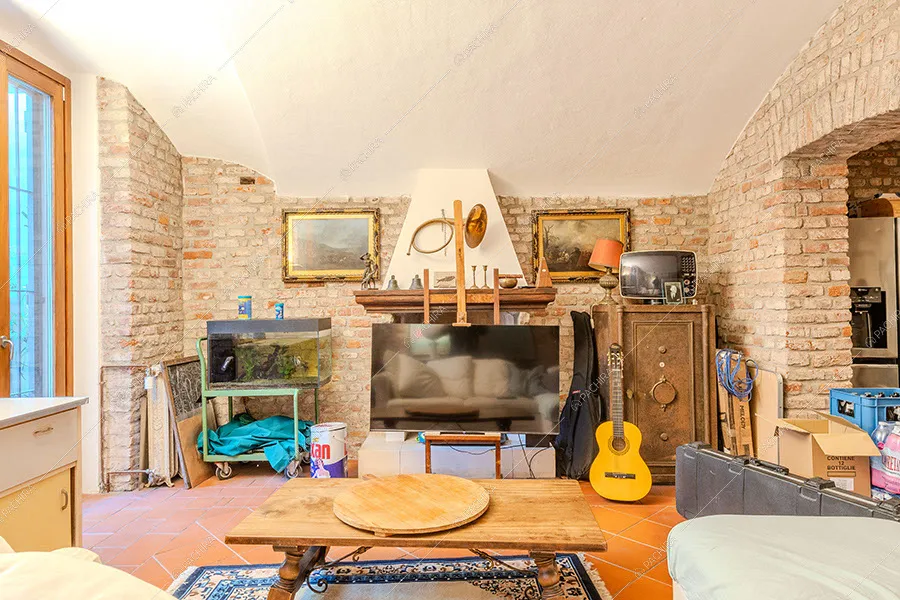 Salotto della villa Yamase, location in stile liberty a Milano