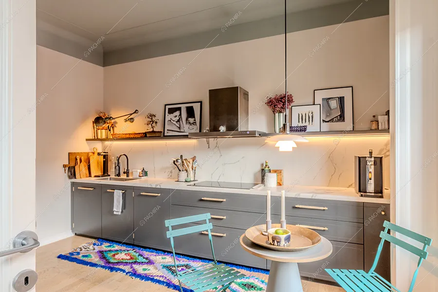 Cucina dell'appartamento Petunia, location in stile moderno a Milano