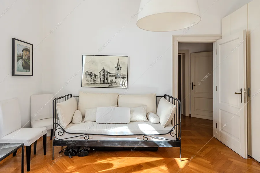 Salotto della villa Rainier, location in stile liberty a Milano