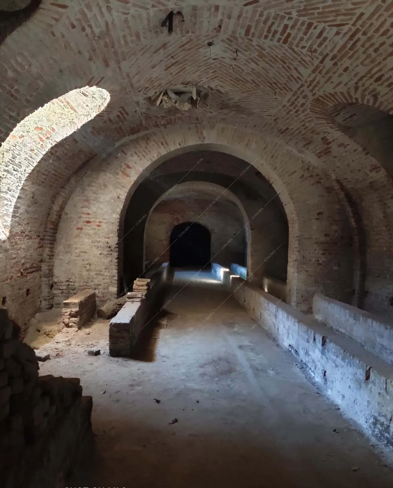 Cantina della dimora storica Angelite, location in stile classico a Torino