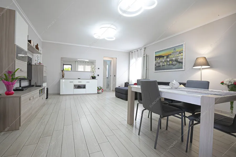 Salotto della villa Anortite, location in stile moderno a Roma