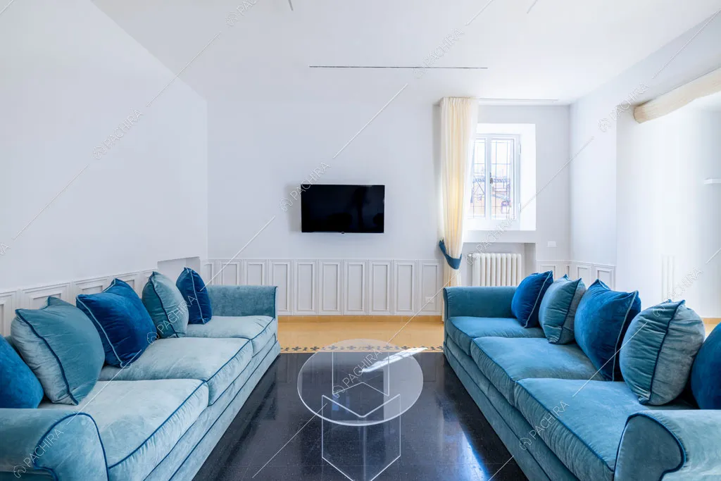 Salotto dell'appartamento Ural, location in stile moderno a Roma